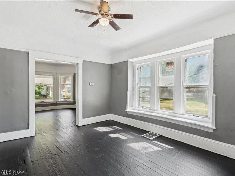 10622 Hathaway Avenue, Cleveland, OH 44108 Photo 13