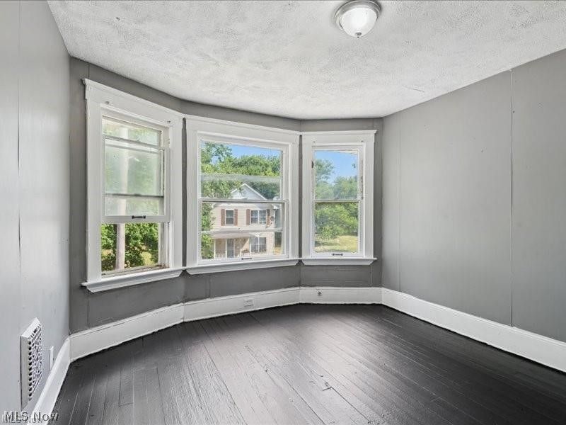 10622 Hathaway Avenue, Cleveland, OH 44108 Photo 26