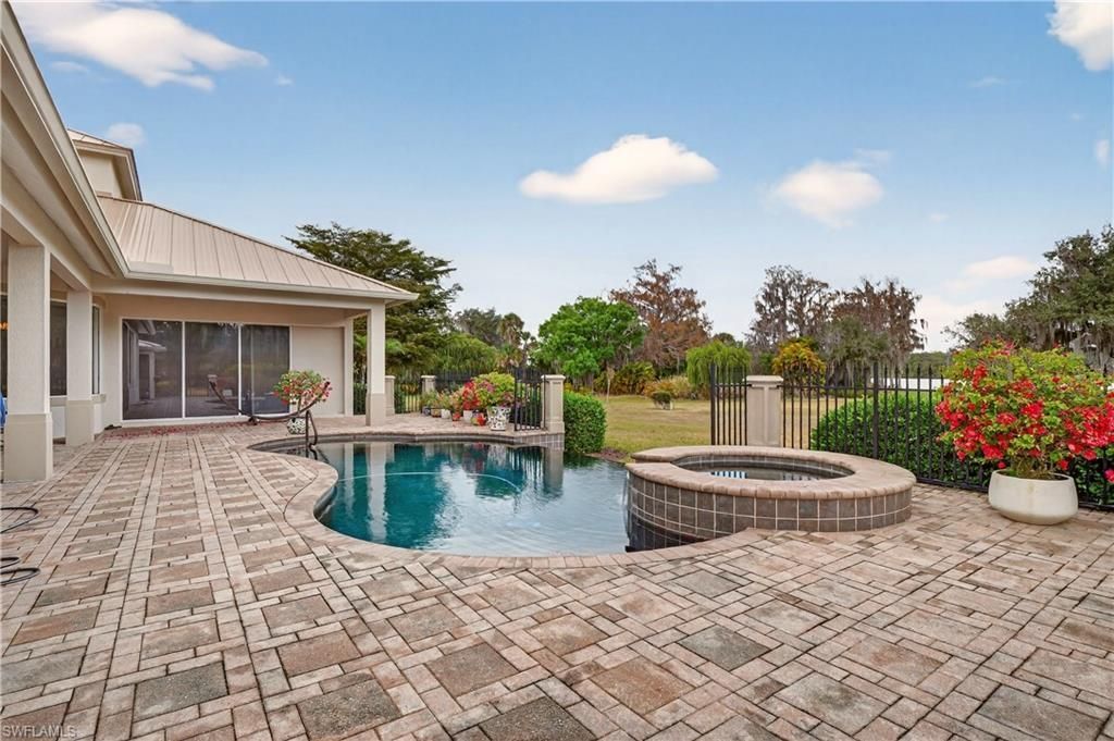 1964 Rialto Way, Alva, FL 33920 Photo