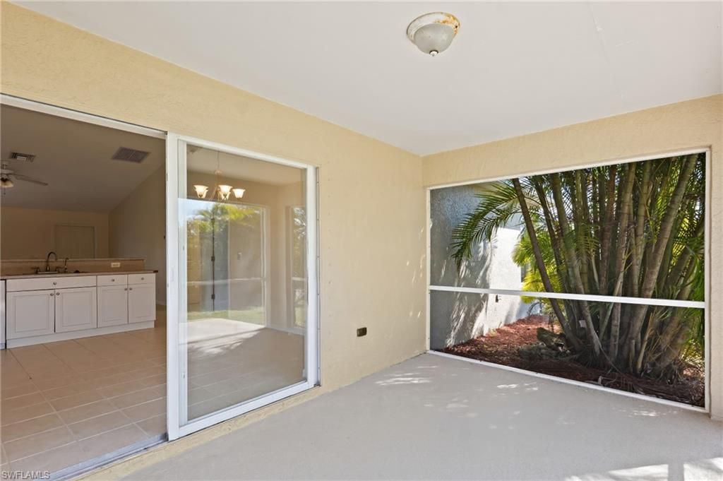 2706 SW 9th Ave, Cape Coral, FL 33914 Photo