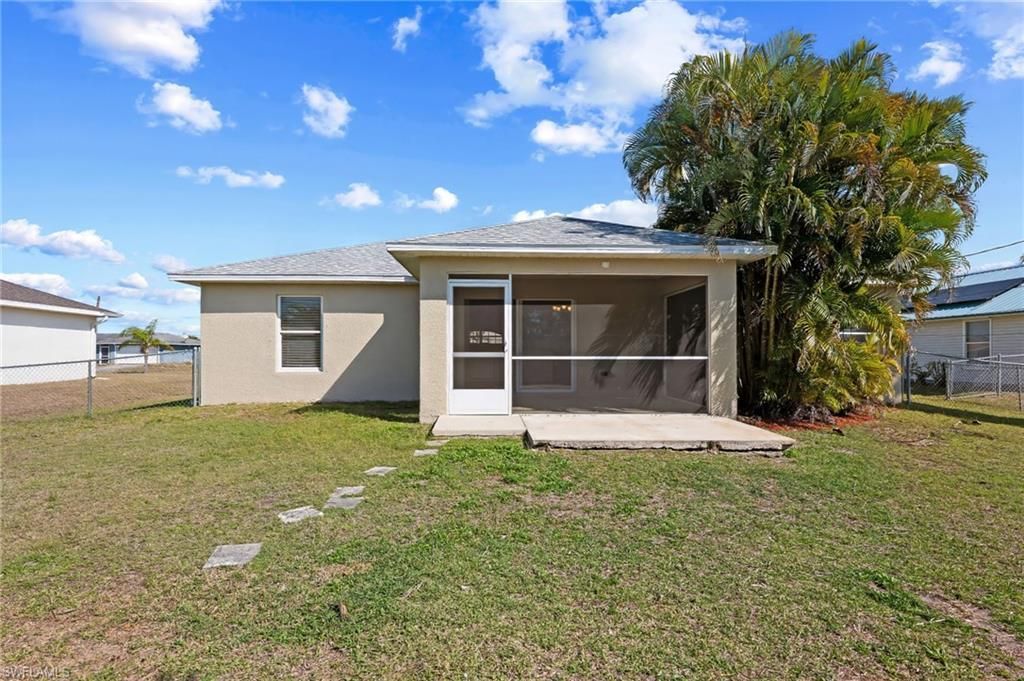 2706 SW 9th Ave, Cape Coral, FL 33914 Photo