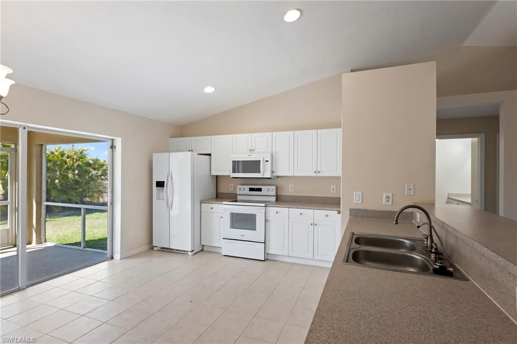 2706 SW 9th Ave, Cape Coral, FL 33914 Photo