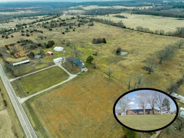 2190 St Highway 181, Dora, MO 65637