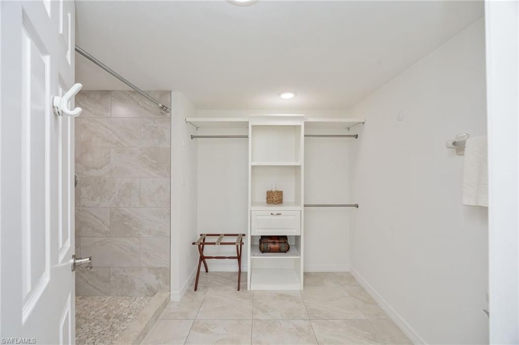 320 Horse Creek Dr, Unit 308, Naples, FL 34110 Photo