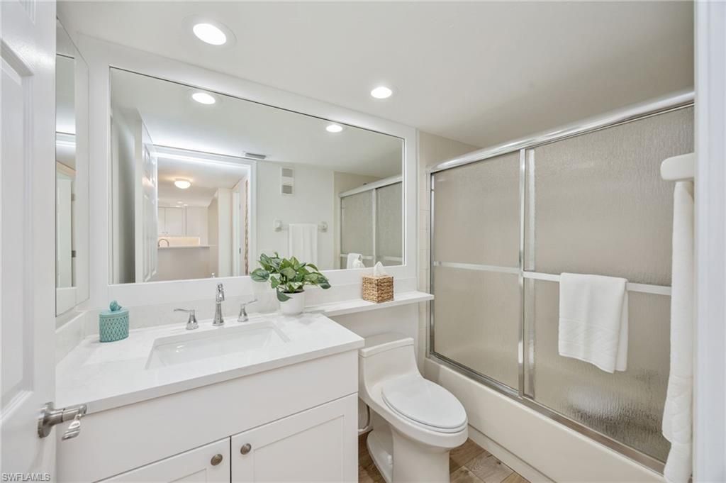 320 Horse Creek Dr, Unit 308, Naples, FL 34110 Photo