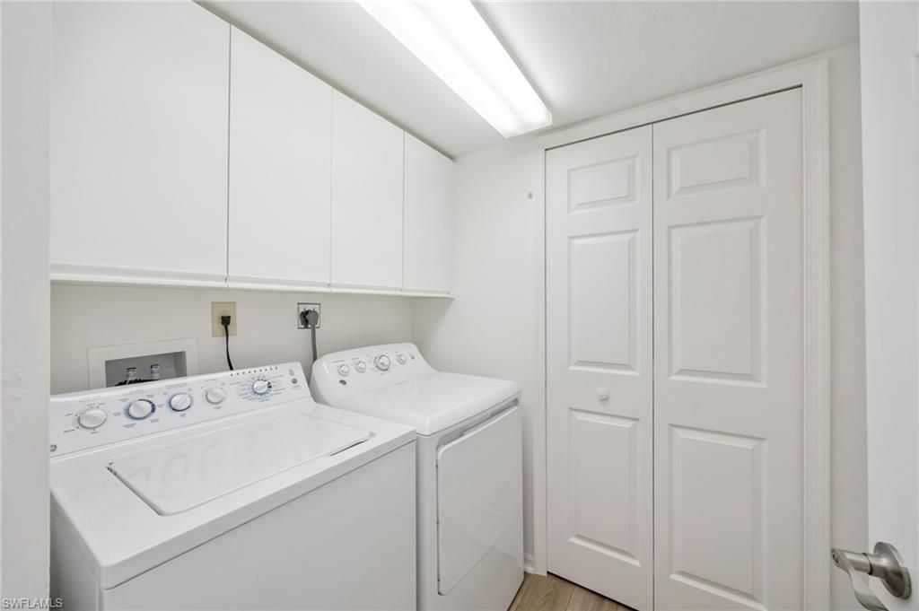 320 Horse Creek Dr, Unit 308, Naples, FL 34110 Photo