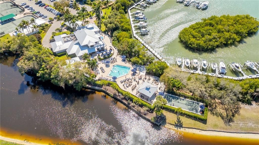 320 Horse Creek Dr, Unit 308, Naples, FL 34110 Photo