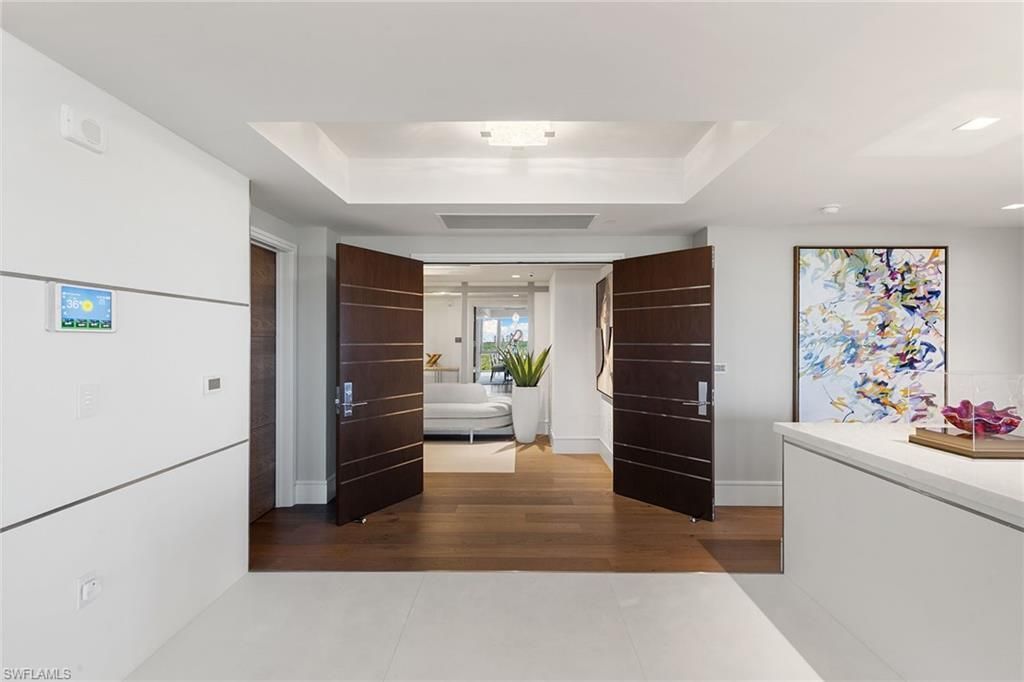 6897 Grenadier Blvd, Unit 704, Naples, FL 34108 Photo