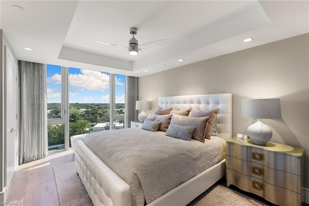 6897 Grenadier Blvd, Unit 704, Naples, FL 34108 Photo