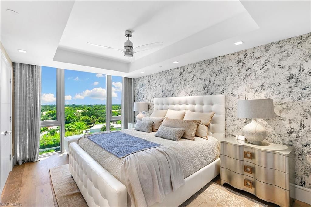 6897 Grenadier Blvd, Unit 704, Naples, FL 34108 Photo