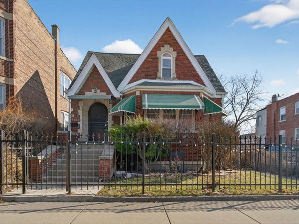 5317 S Justine Street, Chicago, IL 60609