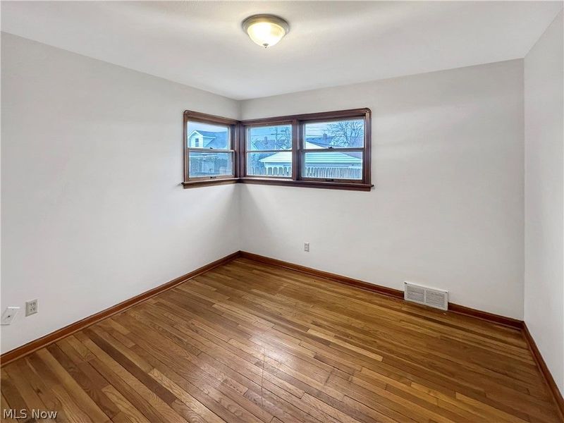 5610 Renwood Drive, Parma, OH 44129 Photo 13