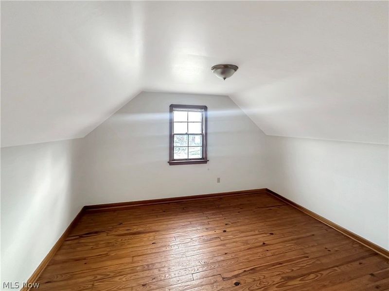 5610 Renwood Drive, Parma, OH 44129 Photo 17