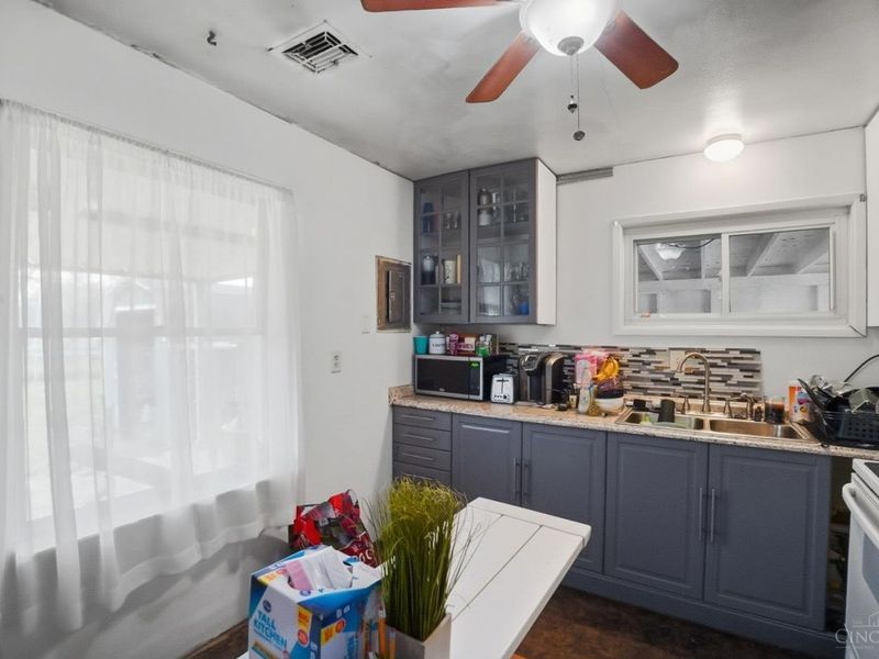 4041 Larchview Drive, Sycamore Township, OH 45236 Photo 10