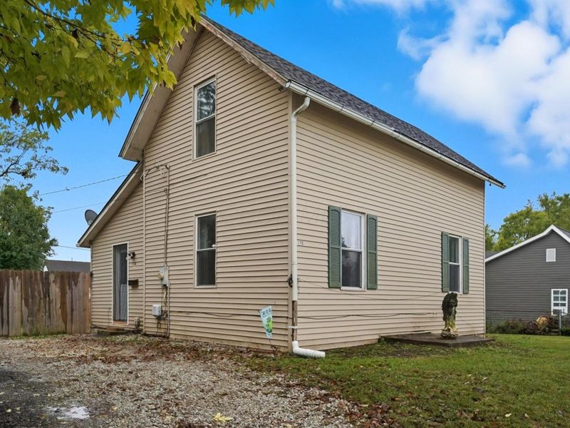 118 Western Avenue, London, OH 43140 Photo 1