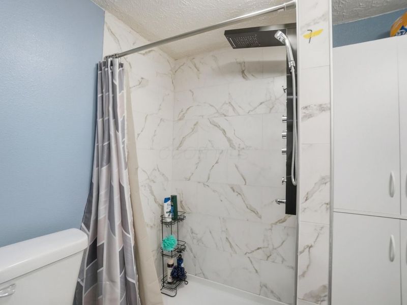 118 Western Avenue, London, OH 43140 Photo 25