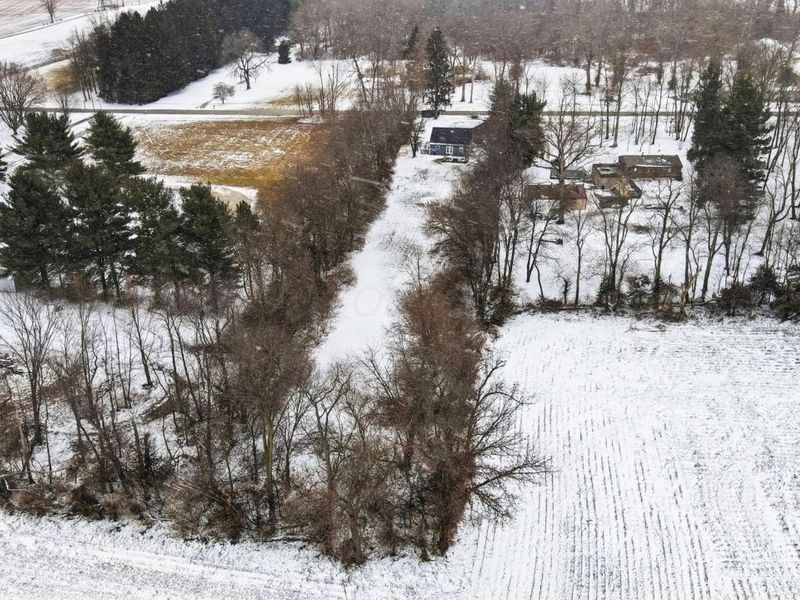 832 E Jackson Road, Springfield, OH 45502 Photo 5