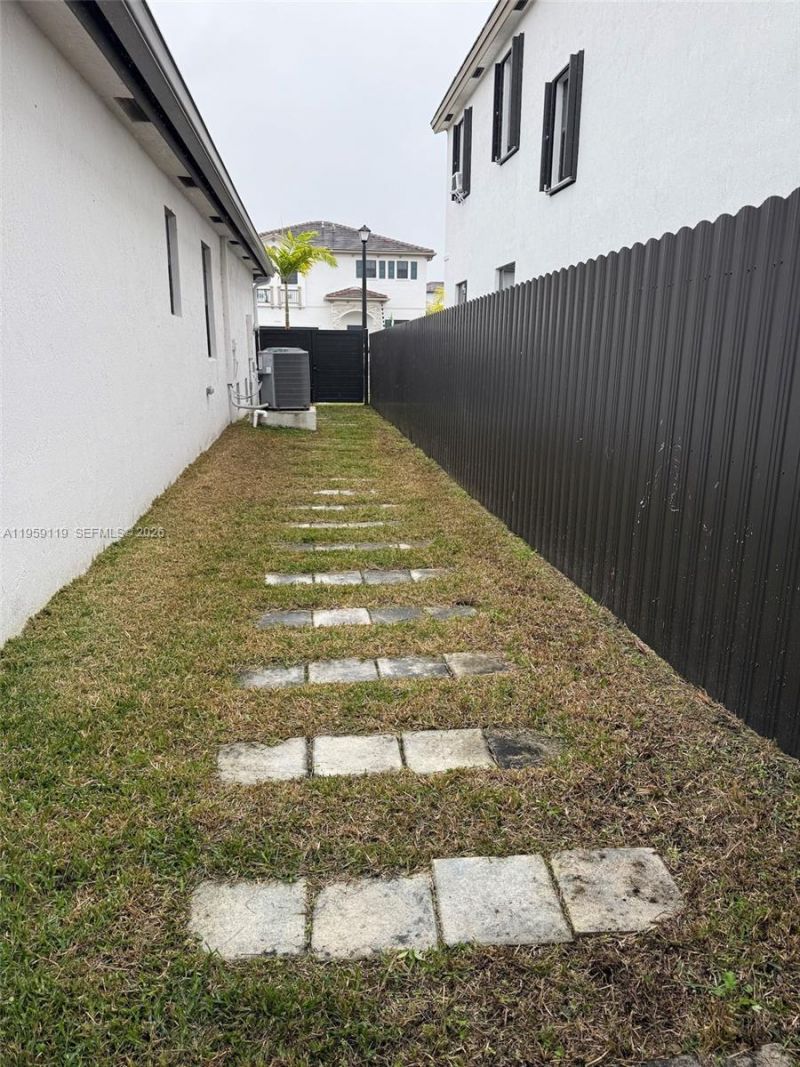 23320 SW 132nd Pl, Homestead, FL 33170 Photo