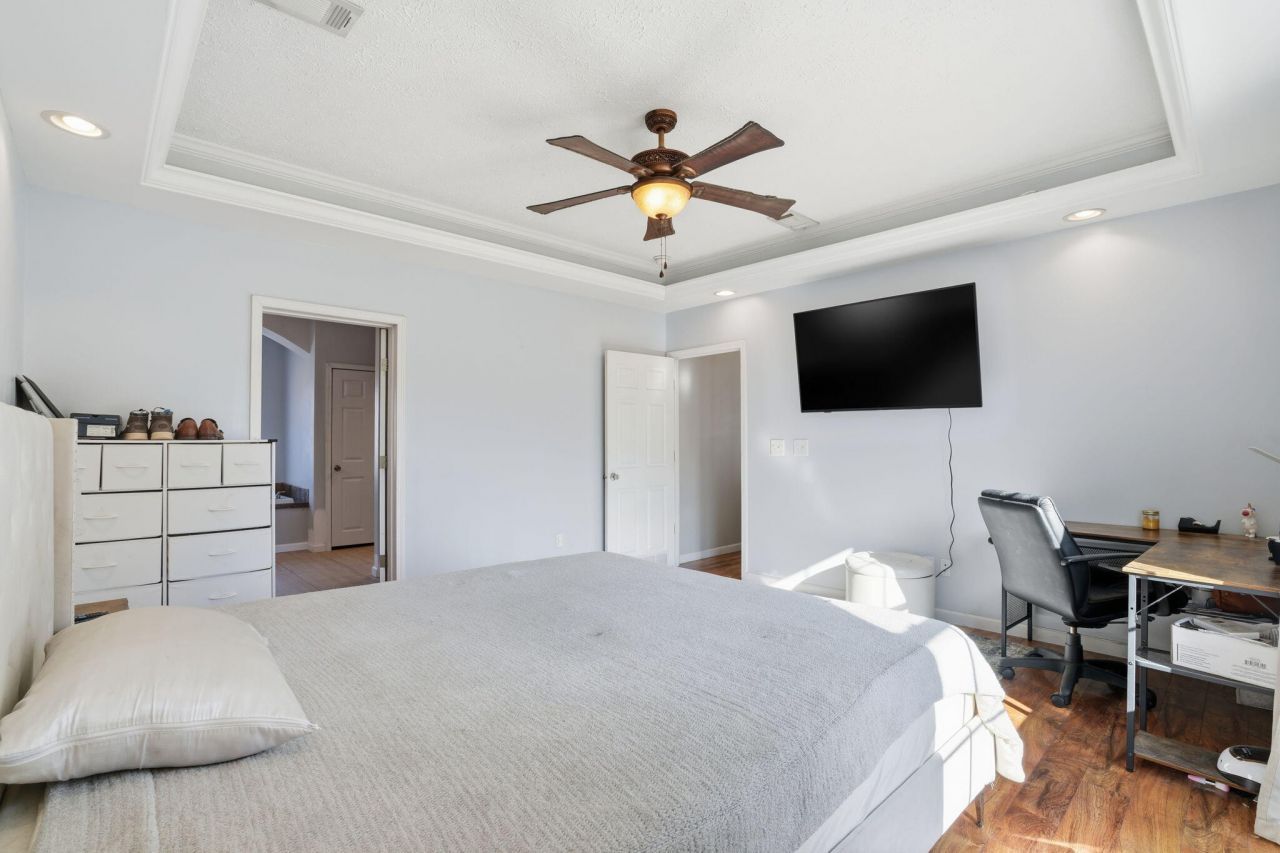 185 Gabby Hall Court Photo 19