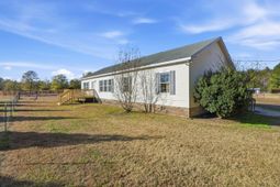 185 Gabby Hall Court photo 4