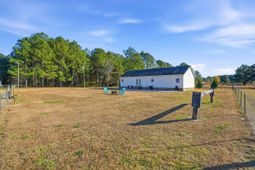 185 Gabby Hall Court photo 4