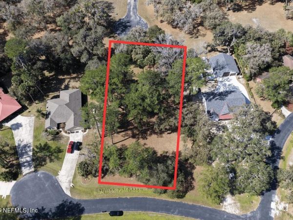 105 DEXTER Court, Crescent City, FL 32112