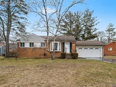 3842 Dill Drive, Waterford Twp, MI 48329