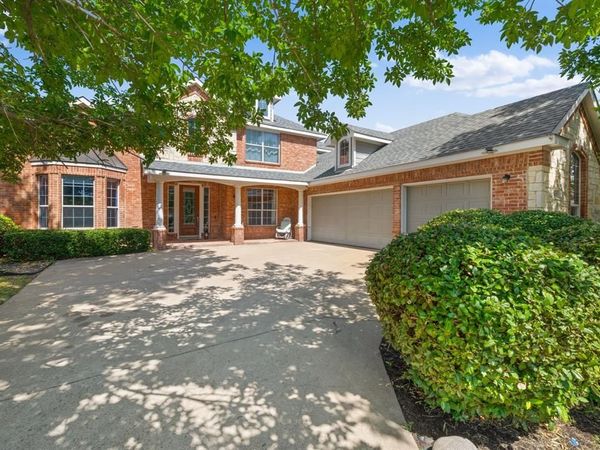 10005 Fairway Vista Drive, Rowlett, TX 75089