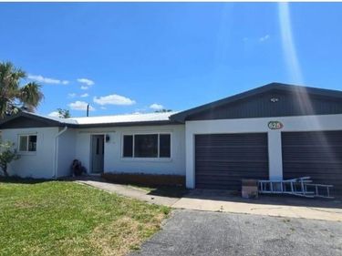 625 POMPANO TERRACE, PUNTA GORDA, FL 33950