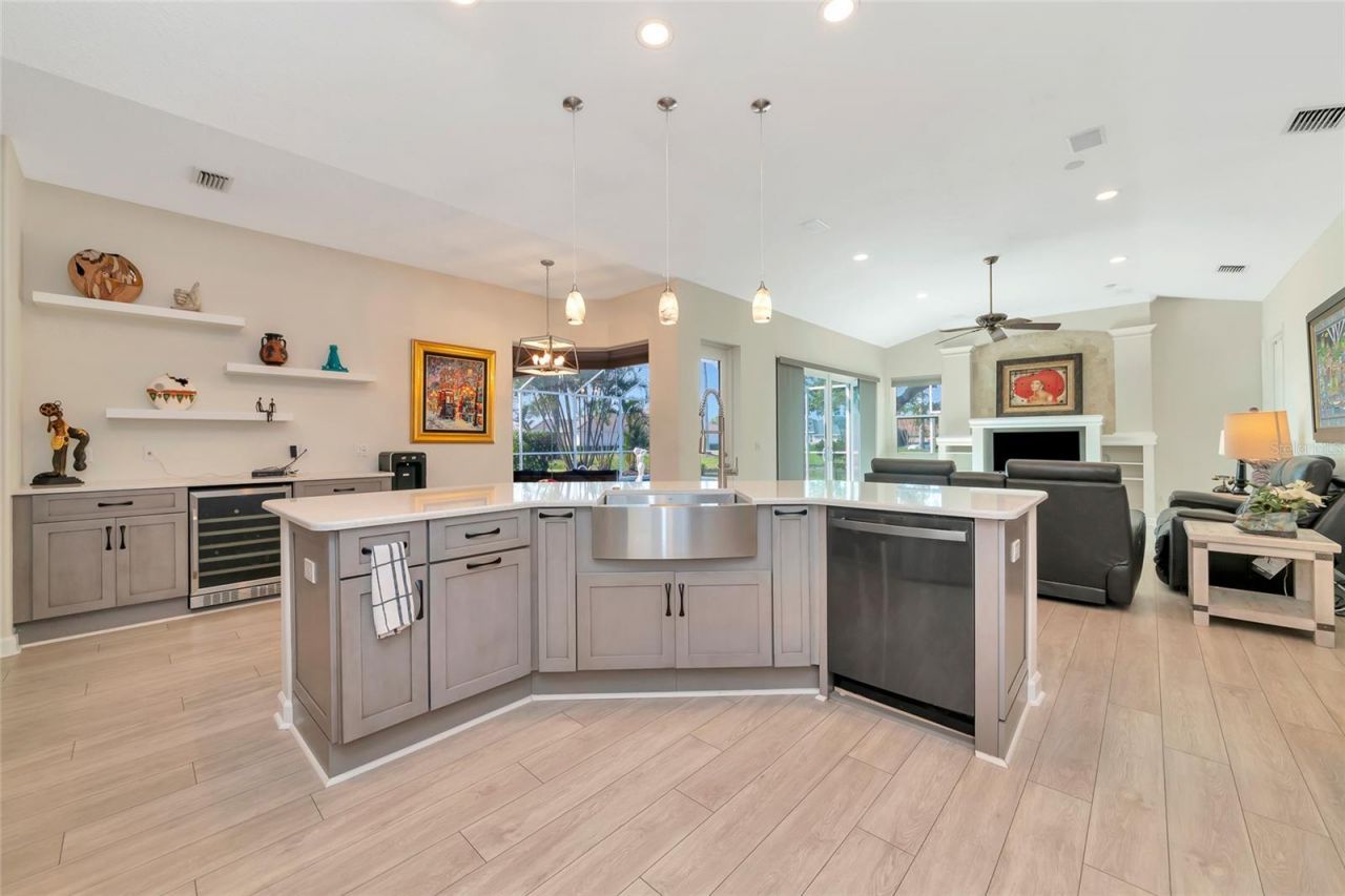 4990 Gardiners Bay Circle, Sarasota, FL 34238 Photo