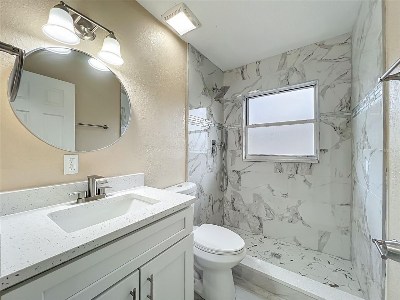 4052 Castlegate Drive, Orlando, FL 32839 Photo