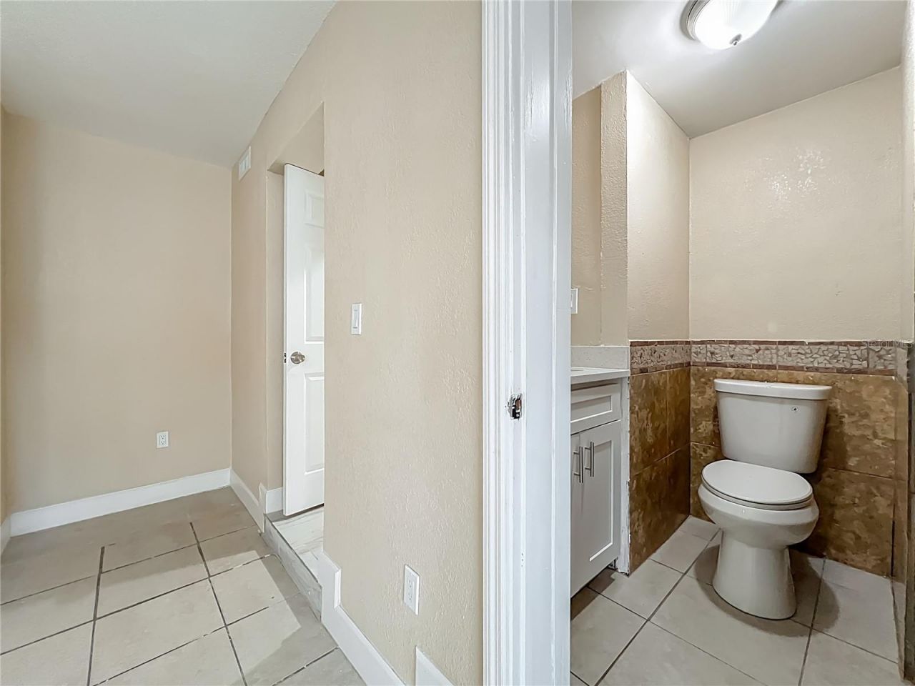 4052 Castlegate Drive, Orlando, FL 32839 Photo