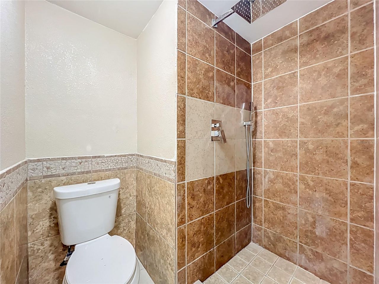4052 Castlegate Drive, Orlando, FL 32839 Photo