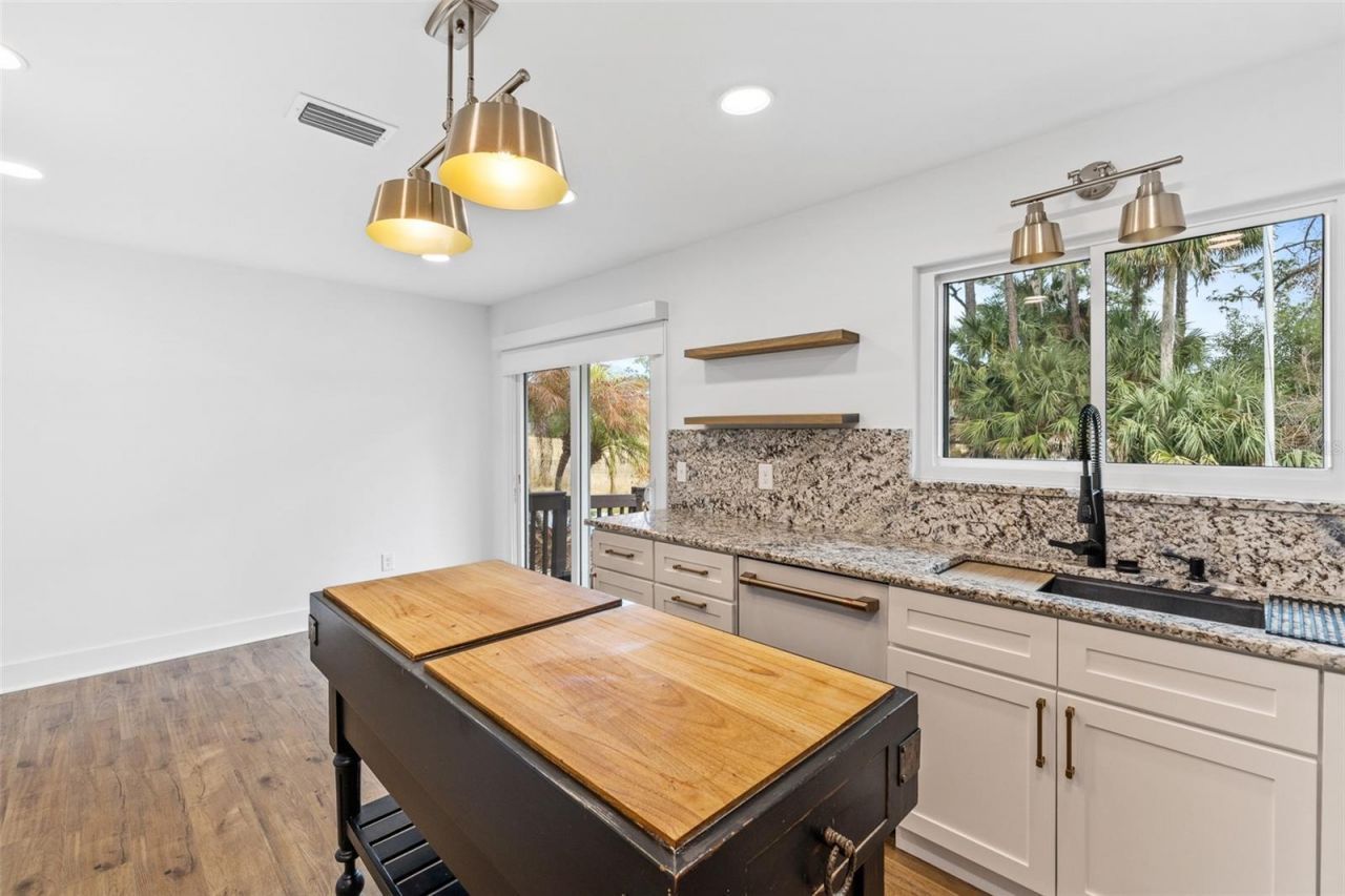 136 Sea Duck Circle E, Daytona Beach, FL 32119 Photo