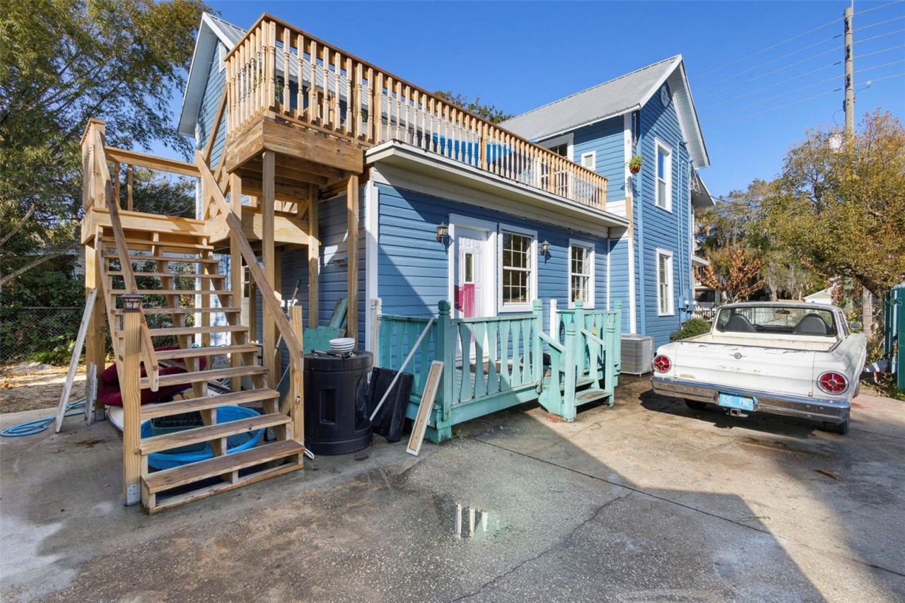 212 Mary Avenue, New Smyrna Beach, FL 32168 Photo