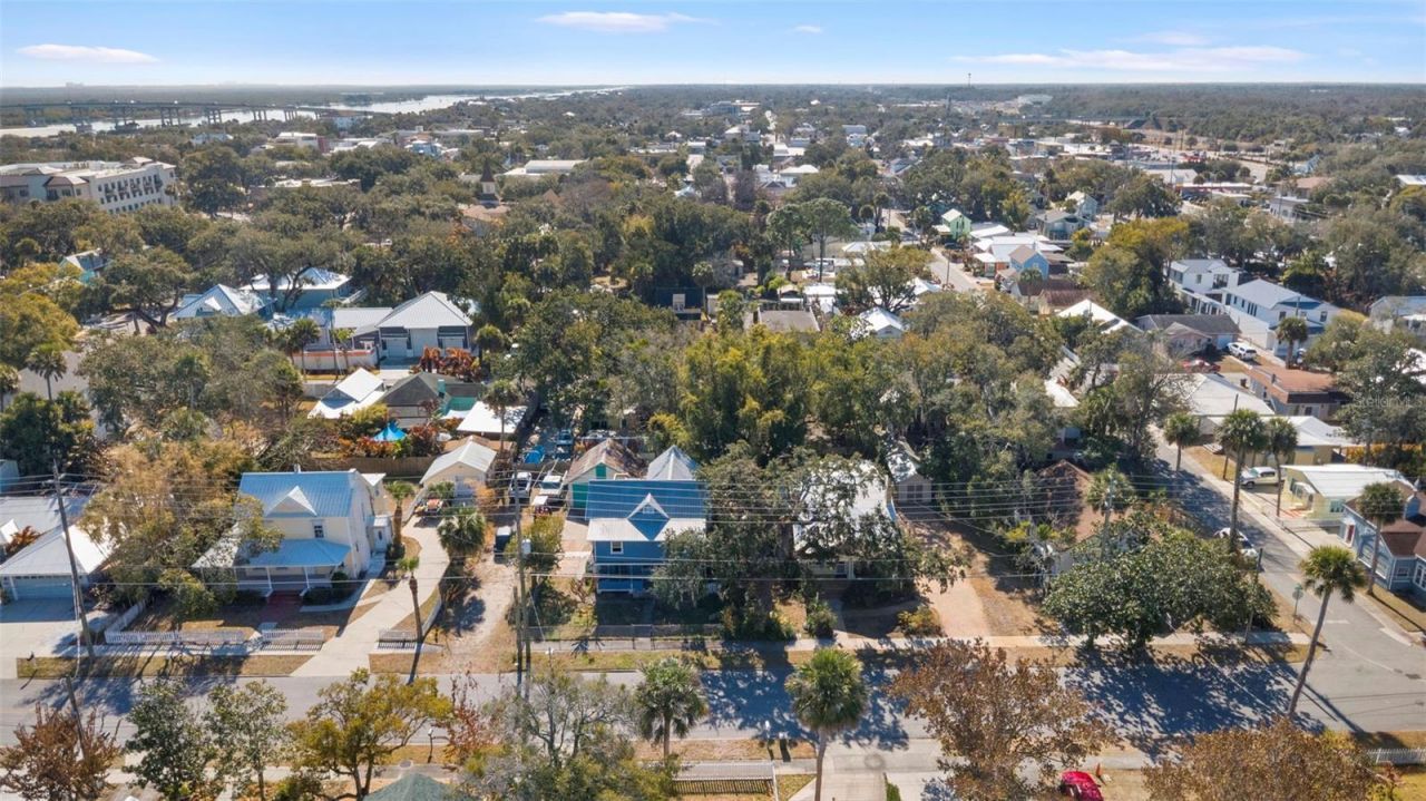 212 Mary Avenue, New Smyrna Beach, FL 32168 Photo