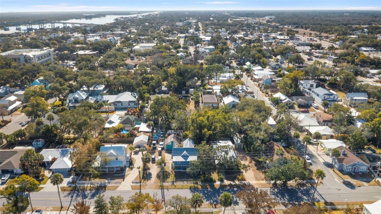 212 Mary Avenue, New Smyrna Beach, FL 32168 Photo