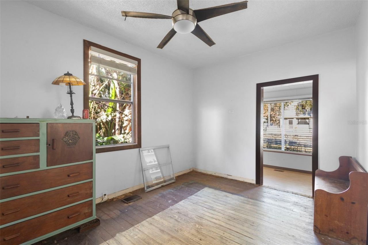 212 Mary Avenue, New Smyrna Beach, FL 32168 Photo