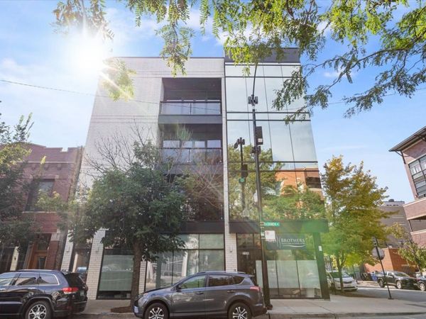 2138 N Damen Avenue, Unit 2, Chicago, IL 60647