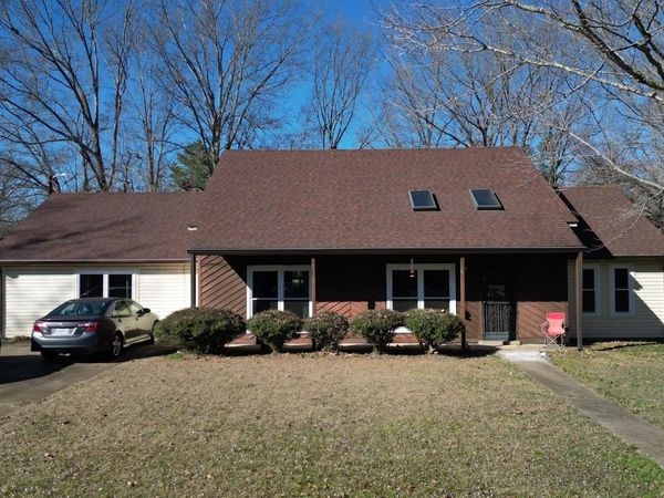 237 Guyton Cir, West Point, MS 39773