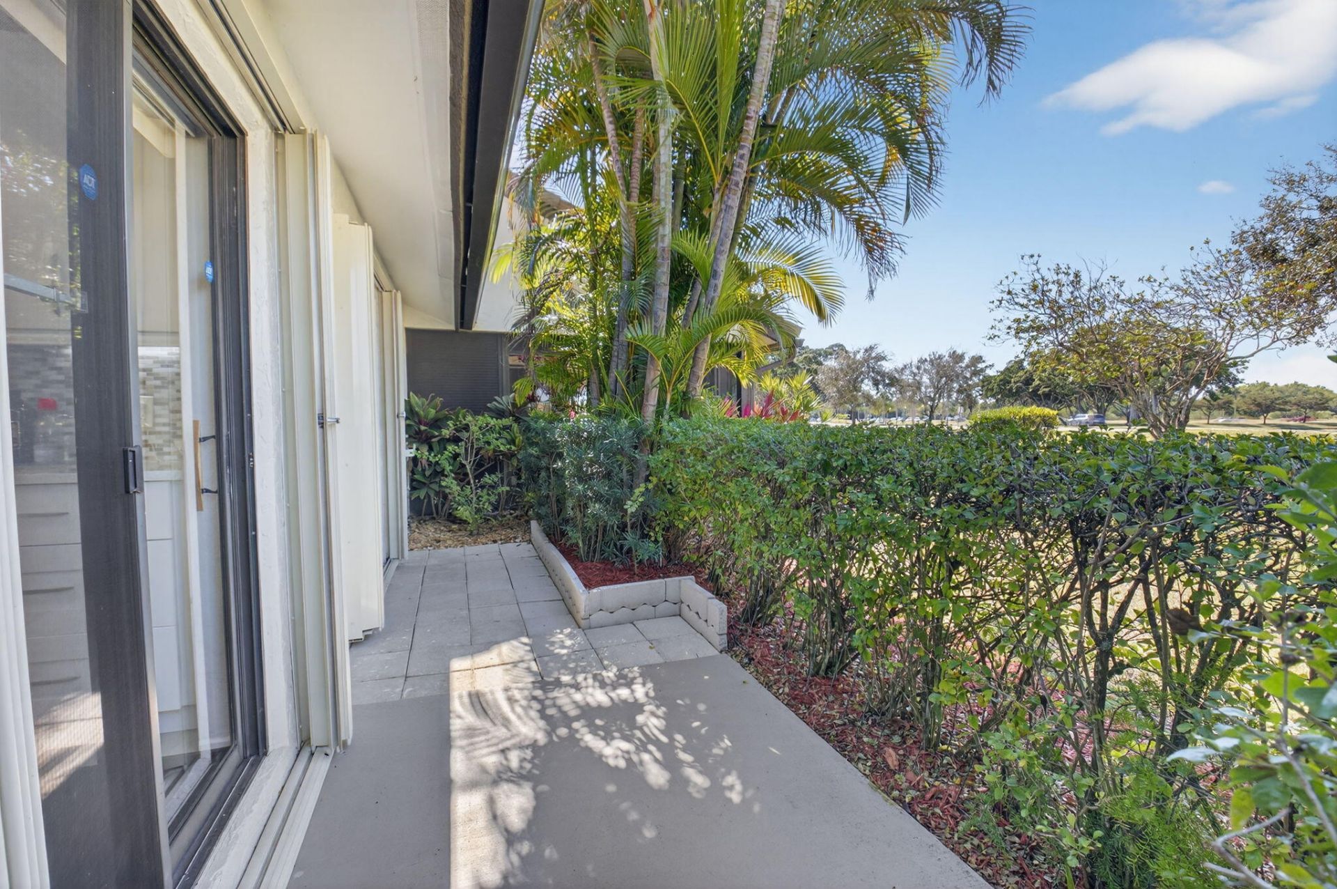 5750 Parkwalk Circle E, Boynton Beach, FL 33472 Photo