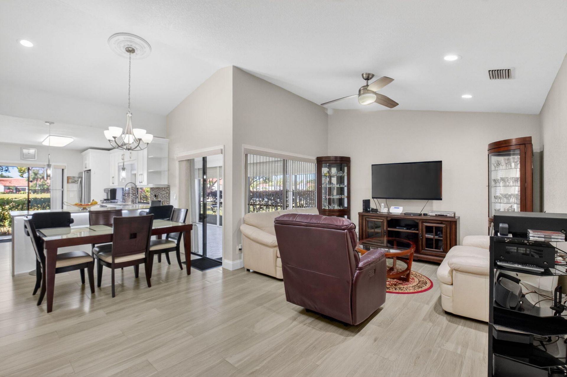 5750 Parkwalk Circle E, Boynton Beach, FL 33472 Photo