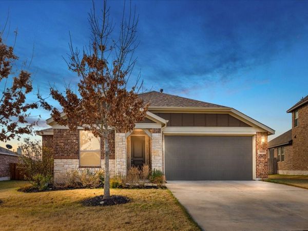 5813 Casstello DR, Round Rock, TX 78665