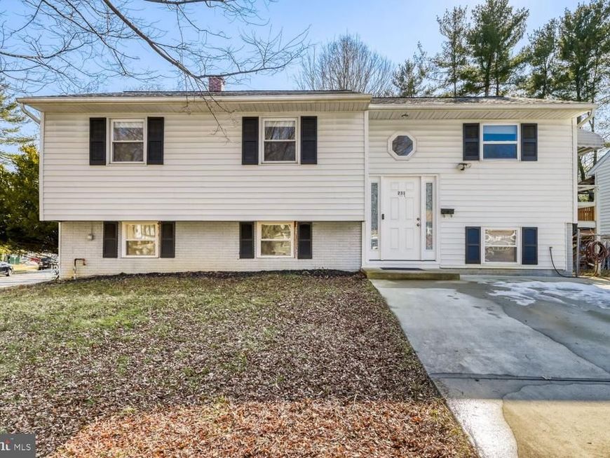 231 Candytuft Road, Reisterstown, MD 21136 Main Photo