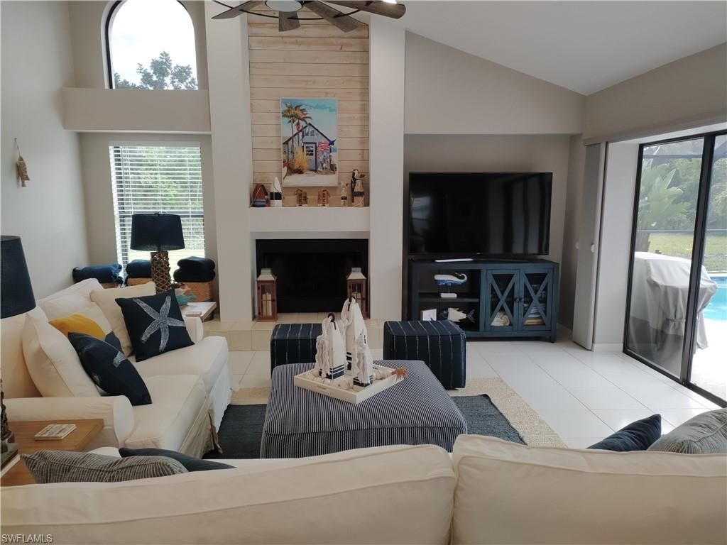 28380 Winthrop Cir , Bonita Springs, FL 34134 Photo