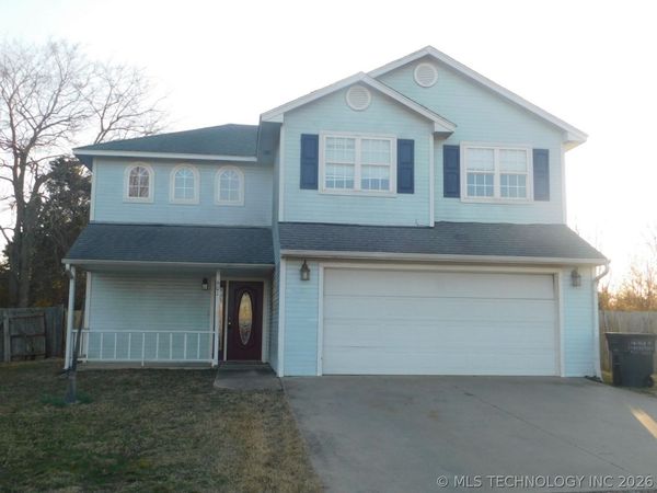 601 Meadowlark Lane , Warner, OK 74469