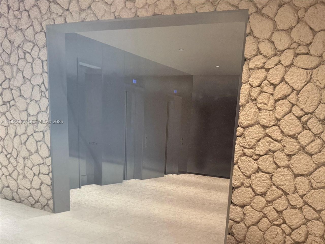 5555 Collins Ave, Unit 12Z, Miami Beach, FL 33140 Photo