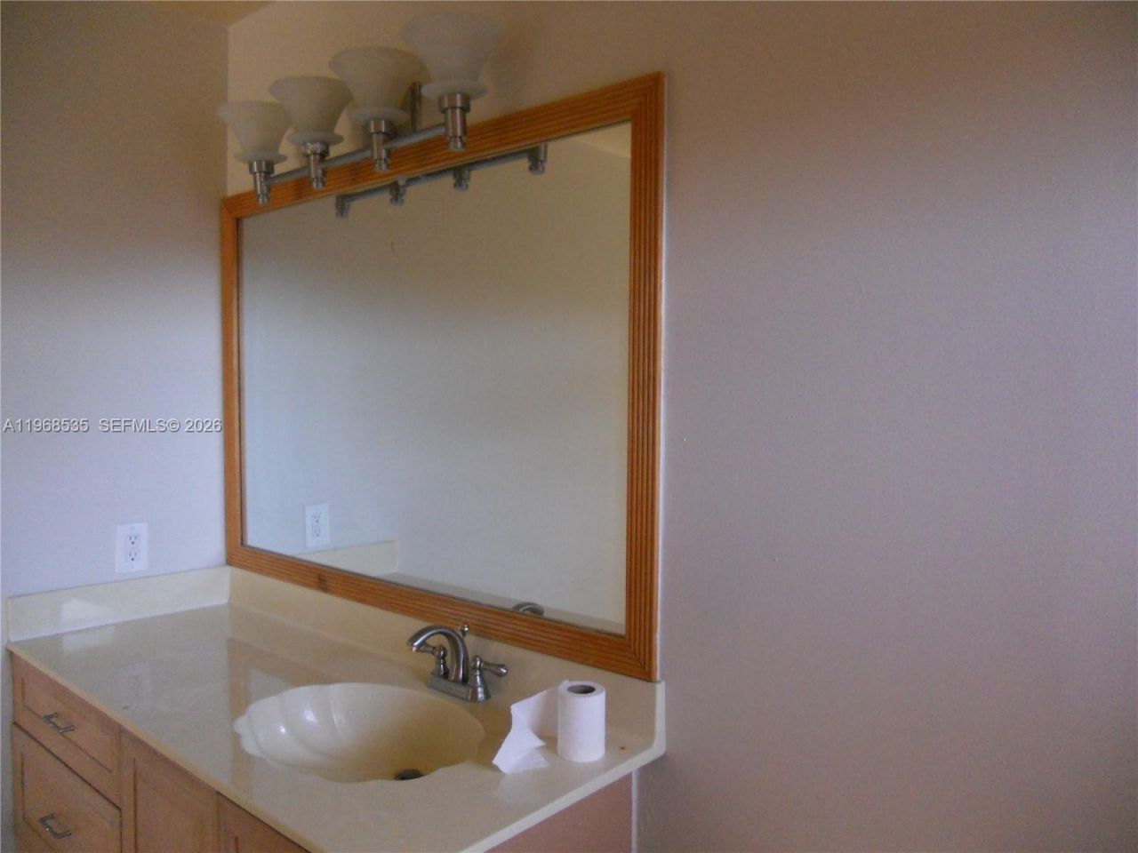 22 SW 14th Ter, Homestead, FL 33030 Photo