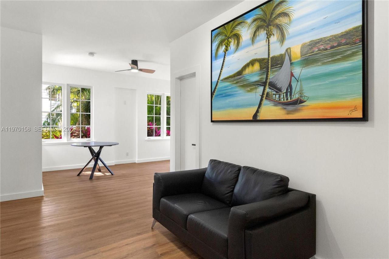 1009 Meridian Ave, Unit 14, Miami Beach, FL 33139 Photo