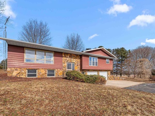 W5510 St Ann Road, Juneau, WI 53039